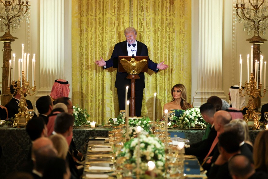 U.S. President Donald Trump speaks as he hosts a dinner for Saudi Crown Prince and Prime Minister Mohammed bin Salman, at the White House in Washington, D.C., U.S., November 18, 2025. REUTERS/Tom Brenner