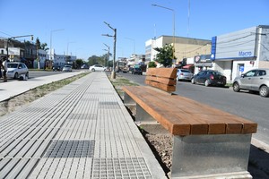 Así está quedando Aristóbulo del Valle en el tramo ya intervenido. La semana próxima arranca la forestación. Foto: Manuel Fabatía
