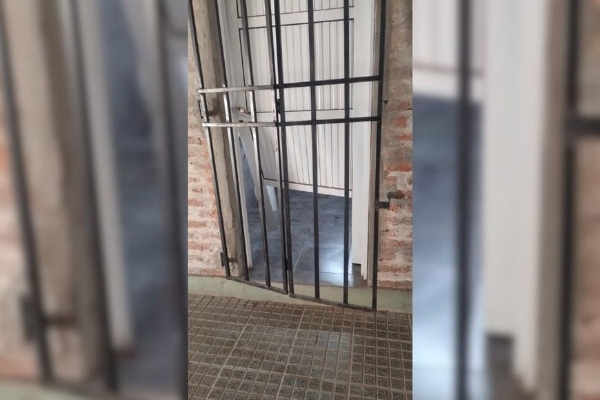 Vandalismo en complejo educativo Santa Rita de Casia. Foto: Gentileza