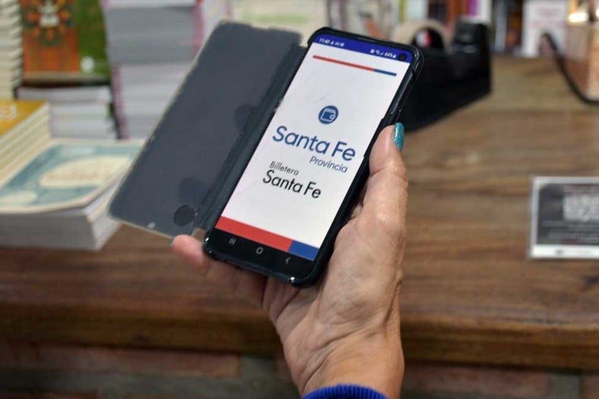 La primera versión de la app tuvo una buena aceptación de la población.