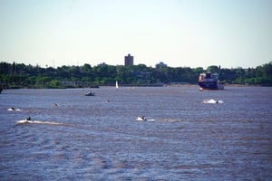 La Municipalidad de Rosario decidió acelerar un esquema de inspecciones en la ribera. Foto: Fernando Nicola