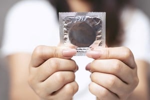 Disminución del uso del preservativo.