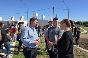 “Cuando un municipio sostiene su planificación y la Provincia toma decisiones claras, nuestra tarea territorial tiene más capacidad de motorizar soluciones como estas”, señaló el senador.
