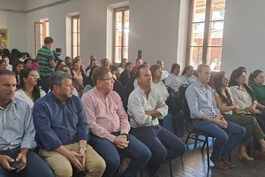 “Más allá de lo que significa saber atender a nuestros adultos mayores, también es en muchos casos una posible salida laboral”, manifestó el Senador Rodrigo Borla.
