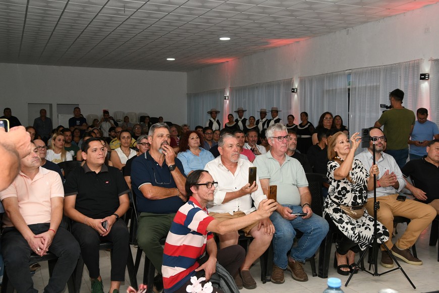 La presentación se llevó a cabo este jueves. Foto: Manuel Fabatía