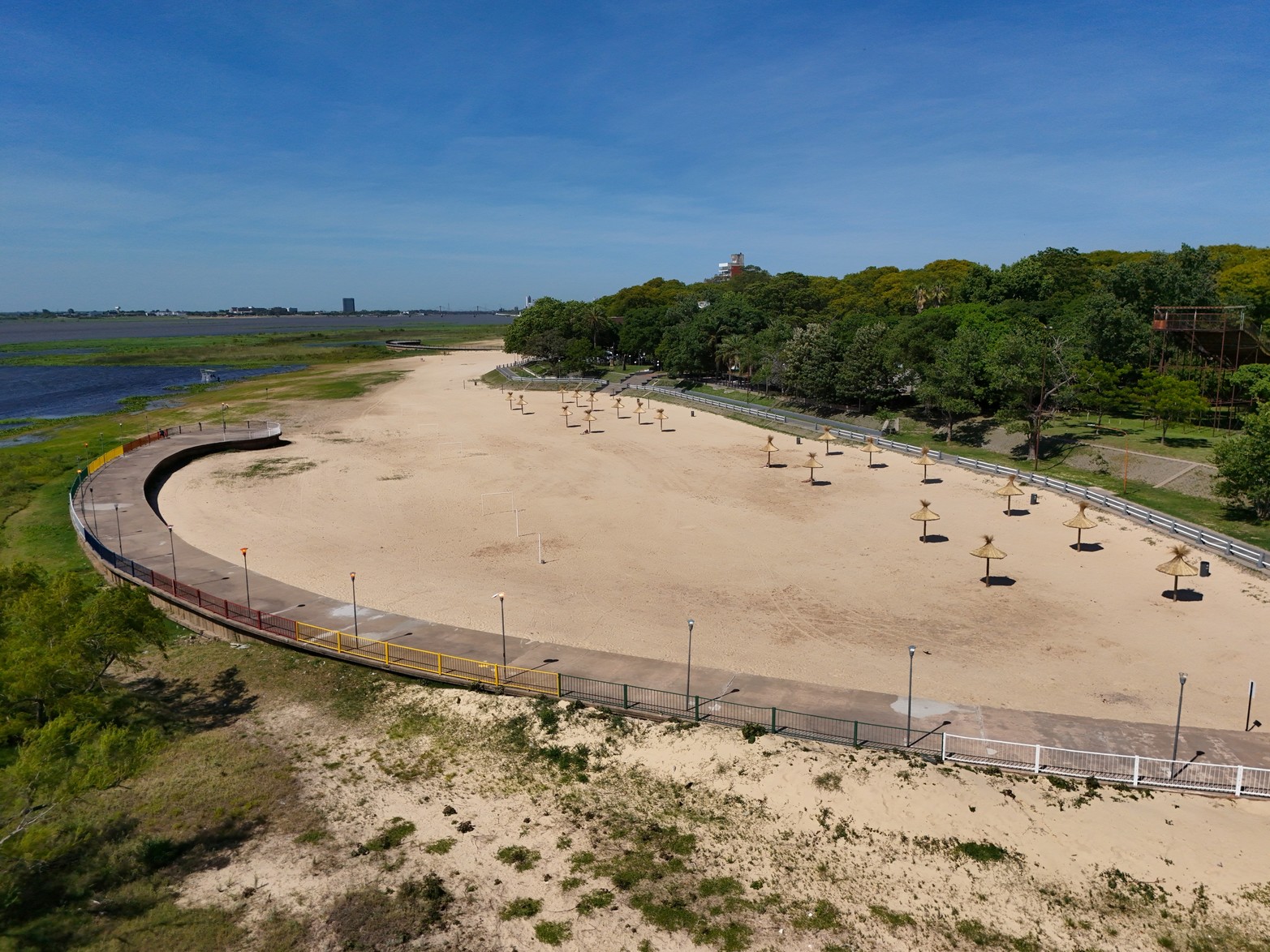 Santa Fe: las playas de la Costanera Oeste desde el drone de El Litoral