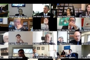 Los jueces continuaron con la lectura de las declaraciones de los imputados por desvíos de dinero en obras públicas.