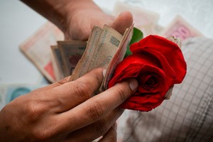 La puesta es de la Compañía Teatral Pedagógica Veneno. Foto: Gentileza producción