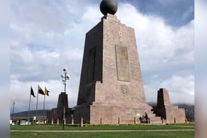 XVII Encuentro Internacional de Poetas en Quito, donde la poesía de América y Europa se celebra en el Festival Paralelo Cero, 