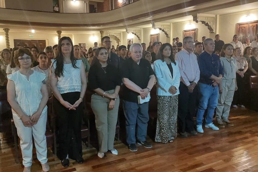 El acto contó con la presencia de la intendente Paula Mitre, el párroco Carlos Degiusti y referentes del Ministerio de Salud de la región.