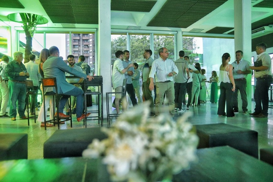 Representantes de ambas firmas durante el encuentro realizado en Santa Fe. Crédito: Matías Pintos.