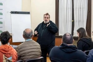 Esteban Agatiello en una charla sobre derechos intelectuales en Buenos Aires.  Foto: Gentileza
