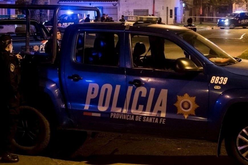 Mujer muerta en barrio Los Hornos. Foto: Gentileza