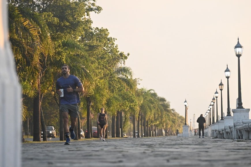 La temperatura fresca de la mañana invita a actividades al aire libre. Crédito: Flavio Raina.