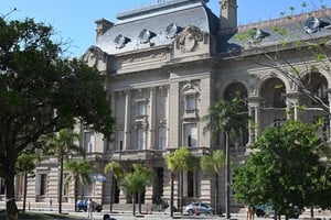 La Casa Gris ultima definiciones para cubrir tres vacantes clave en el órgano de control. Crédito: Flavio Raina.