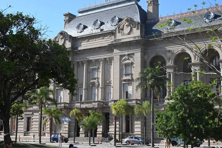 Santa Fe aprobó el Presupuesto 2026 con foco en la inversión pública y el equilibrio fiscal