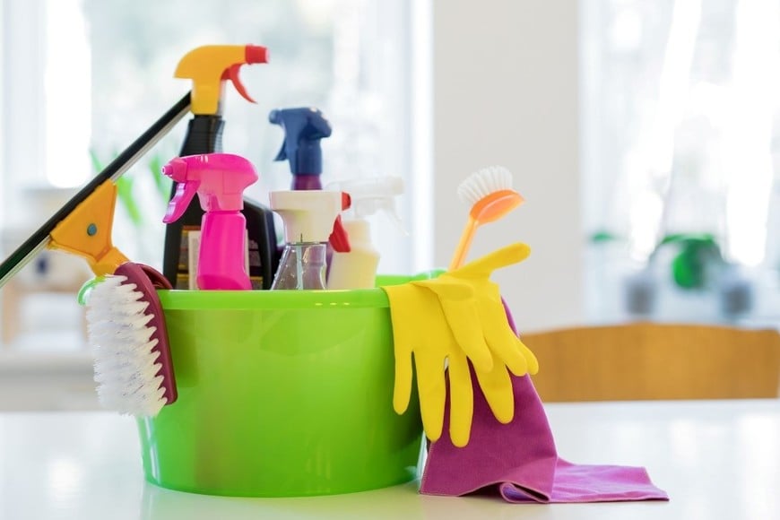 Además del salario básico, las empleadas domésticas pueden recibir otros complementos