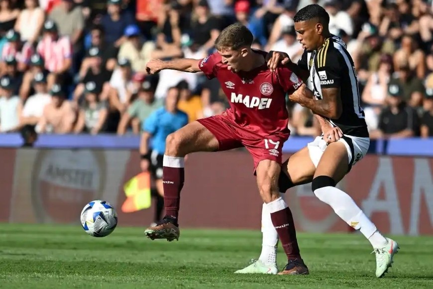 El venadense Rodrigo Castillo, campeón con Lanús en una final para la historia