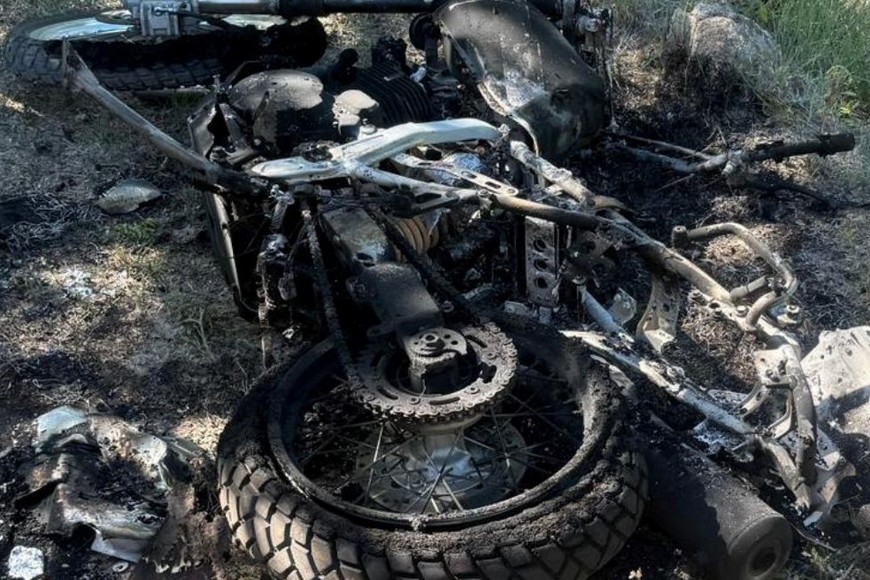 Una de las motos que fue vandalizada. Foto: Gentileza