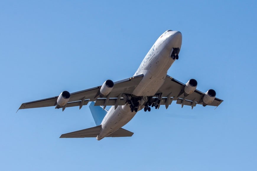 A view of the Boeing 747 aircraft registered with the number YV3531 of Venezuelan Emtrasur Cargo airline taking off at the Cordoba International airport, Ambrosio Taravella, in Cordoba, Argentina, June 6, 2022. Picture taken June 6, 2022. REUTERS/Sebastian Borsero NO RESALES. NO ARCHIVES.