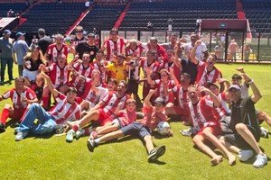 En un duelo intenso bajo el sol del Brigadier López, hubo victoria rojiblanca.