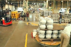 Essen anunció que reduce producción en su fábrica de Venado Tuerto por un aumento en las importaciones desde China.