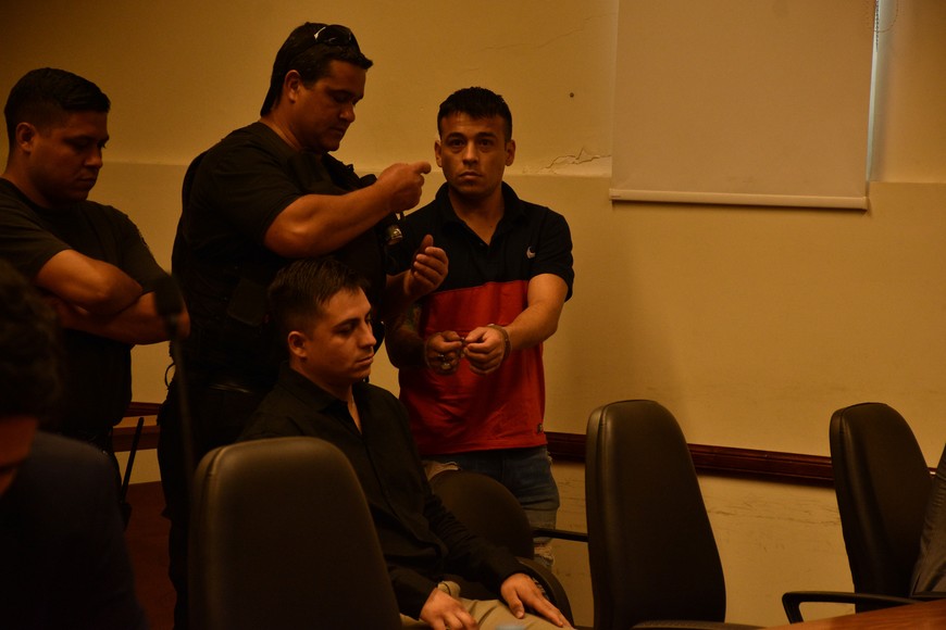 Condenaron a un policía por encubrir un homicidio cometido por un narco de barrio Yapeyú