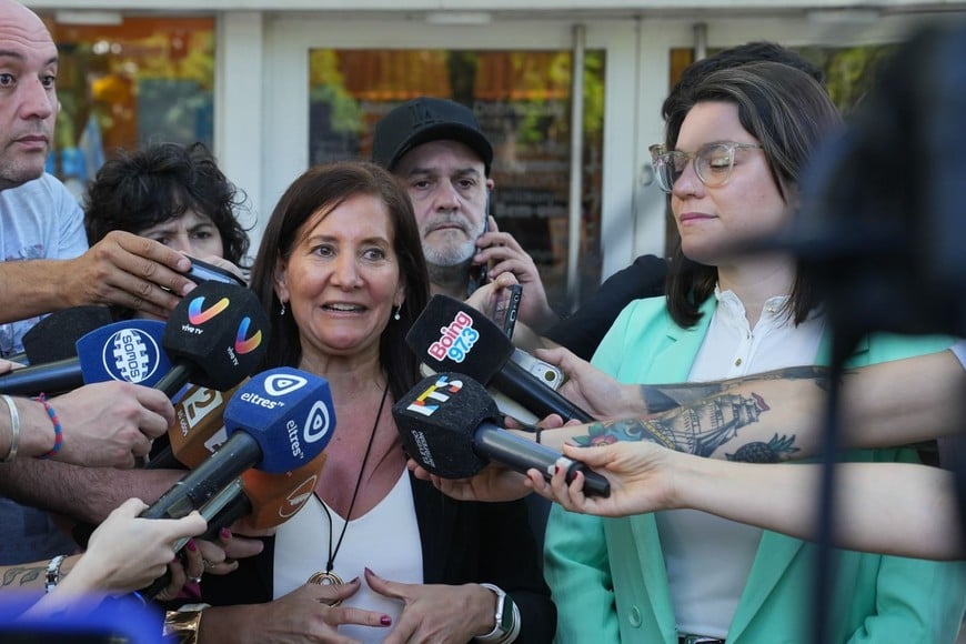 Las funcionarias provinciales y municipales evaluando el flujo de visitantes y las actividades realizadas.