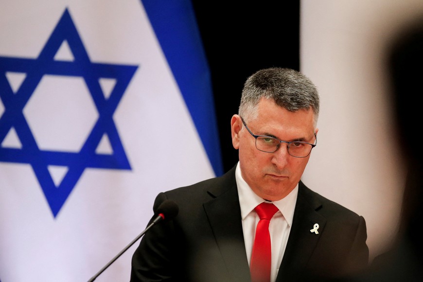 Israeli Foreign Minister Gideon Saar  attends a press conference with Paraguay's Foreign Minister Ruben Ramirez, at the Ministry of Foreign Affairs in Asuncion, Paraguay, November 24, 2025. REUTERS/Cesar Olmedo
