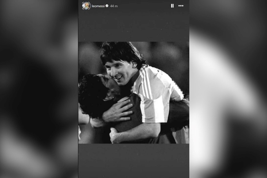 Messi recordó a Maradona con una imagen del Mundial de Sudáfrica 2010