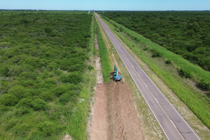 El Gobierno Provincial desarrolla importantes obras hídricas en Vera