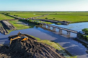 Enrico supervisó los avances de los trabajos.