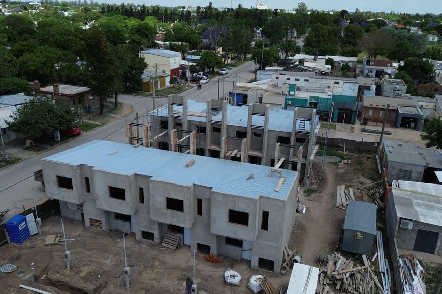 El sueño de ocho familias de Sunchales: Provincia avanza con la construcción de nuevas viviendas.