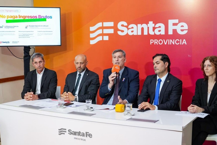 "Santa Fe tiene su propia agenda de baja de impuestos", aseguró el ministro de Economía Pablo Olivares. Crédito: Gobierno de Santa Fe