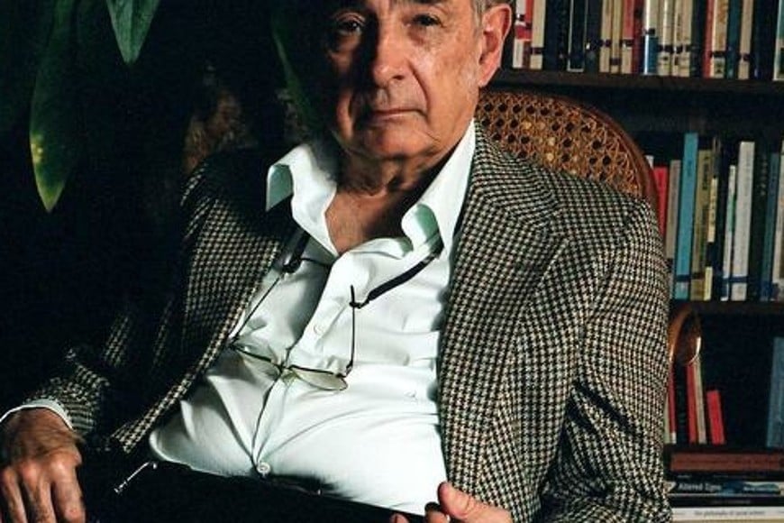 John Rogers Searle (1932-2025). Filósofo, profesor universitario, investigador de la inteligencia artificial y lingüista.