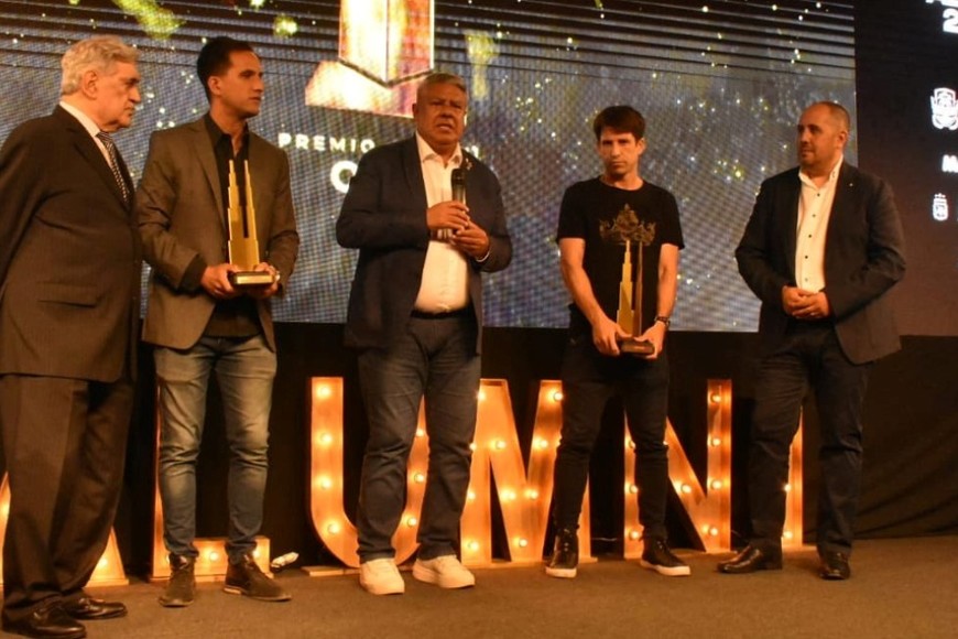 Claudio Tapia este miércoles durante la entrega de los Premios Alumni. Crédito: Prensa Claudio Tapia
