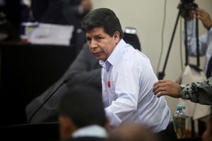 Pedro Castillo fue destituido y detenido el mismo día de su intento de cerrar el Congreso. Foto: Reuters