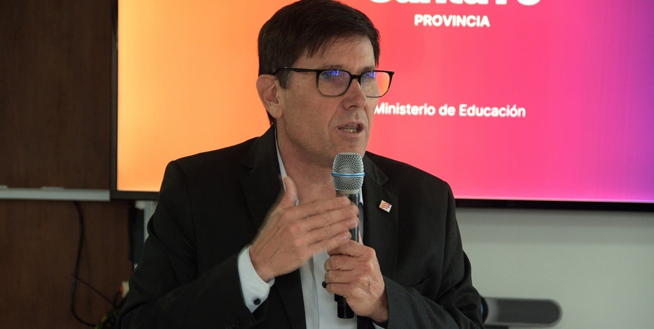 El ministro Goity hizo declaraciones este miércoles en Santa Fe. Foto: Guillermo Di Salvatore