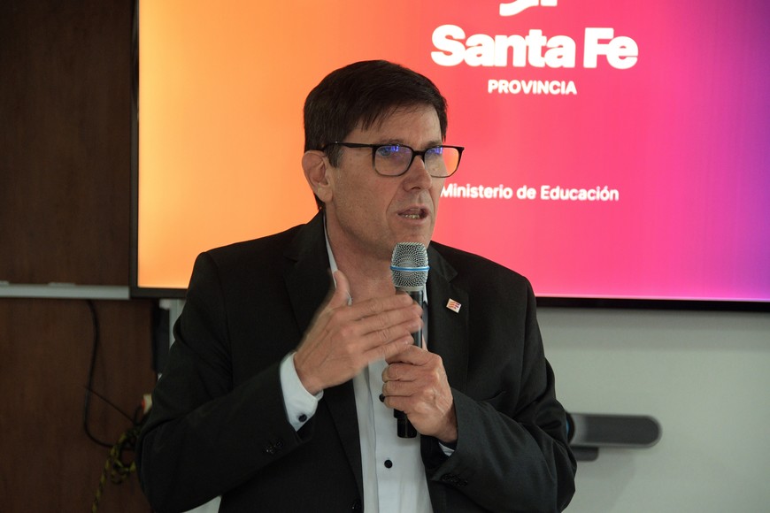 El ministro Goity hizo declaraciones este miércoles en Santa Fe. Foto: Guillermo Di Salvatore