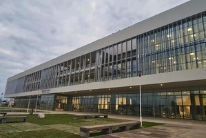 El hospital Dr. Jaime Ferré se inauguró este 28 de noviembre, siendo un hito en la salud del centro-oeste santafesino.