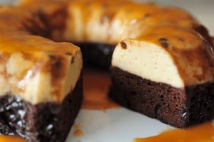 Propone una alternativa accesible para disfrutar de un postre vistoso