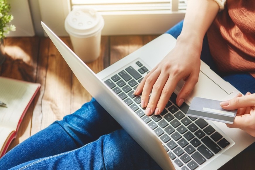 Se sugiere ingresar directamente a las direcciones web conocidas