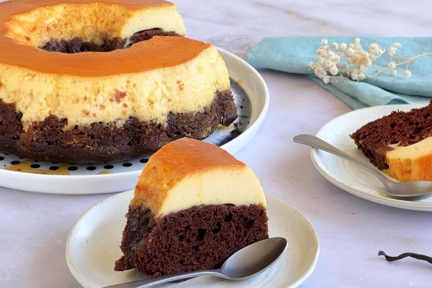 Una versión económica y sencilla del clásico “chocoflan”