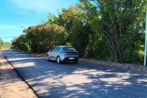 Nueva obra vial: Intendente Vivas ya tiene pavimento definitivo de alta durabilidad