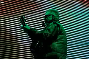 El Trébol cierra la Ruta de la Paz 2025 con un acto histórico, con León Gieco cantando en vivo en el Cervantes