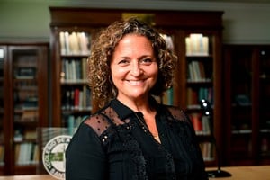 Cavalieri consideró "un honor ser la primera presidenta mujer de nuestro colegio". Foto: Flavio Raina