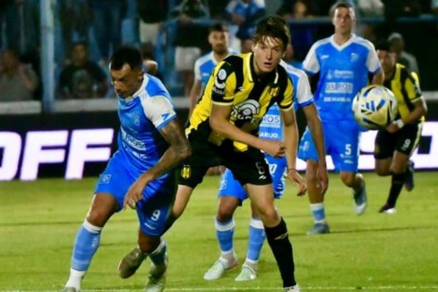 La serie sigue abierta y Deportivo Madryn cuenta con ventaja deportiva. Crédito: Prensa Deportivo Madryn