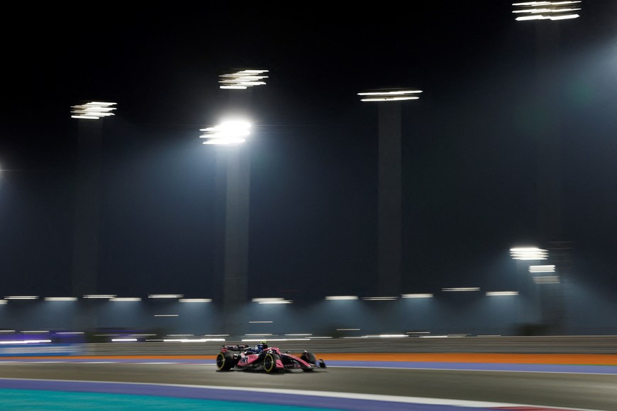 Formula One F1 - Qatar Grand Prix - Lusail International Circuit, Lusail, Qatar - November 30, 2025
Alpine's Franco Colapinto in action during the race REUTERS/Ibraheem Abu Mustafa