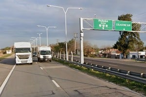 Radar ubicado en la Ruta Nacional Nº 168, a la altura del Club Atlético Velocidad y Resistencia.