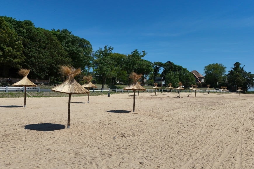 Santa Fe puso a punto sus playas, para una temporada estival que se espera calurosa. Foto: Fernando Nicola.
